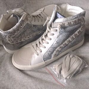Vintage Havana Sneakers Shoes Womens High Top Lace Up Basketball Snake Stars New